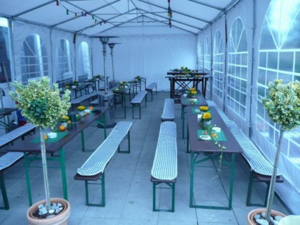 照片: CfR links Bistro 1919
