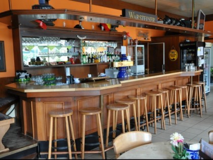 照片: CfR links Bistro 1919