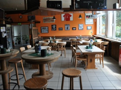 照片: CfR links Bistro 1919